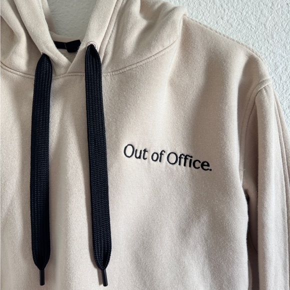 Out of Office Hoodie by Public Rec size XS, Like New - Picture 4 of 4